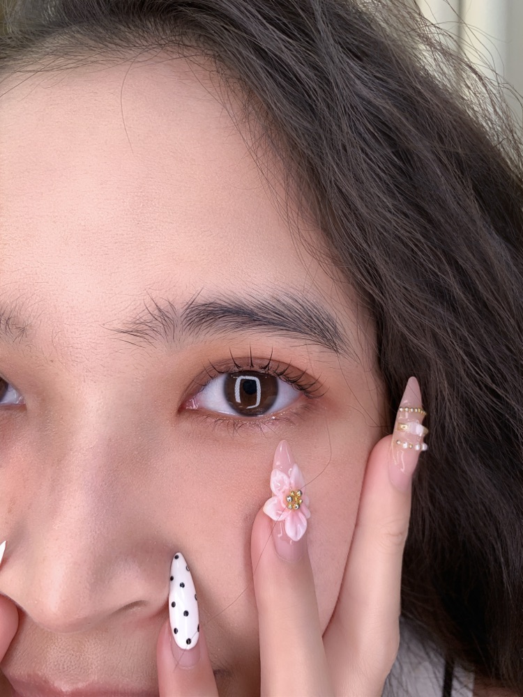 美睫作品:自然款嫁接睫毛